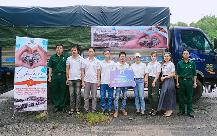 Biểu tượng email hỗ trợ vvvwin